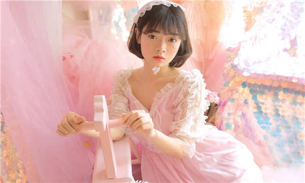 北川供卵试管代怀生子多少钱？这一直是很多不孕不育家庭关注的话题。在中国，不孕不育的发生率越来越高，根据《中国不孕不育现状调研报告》显示，育龄夫妇的不孕不育率从20年前的3%增长至现在的12.5%-18.2%，患者人数高达6000万以上。在这样的背景下，许多家庭通过供卵试管来实现自己的生育梦想。那么，供卵试管代怀生子的费用到底是多少呢？